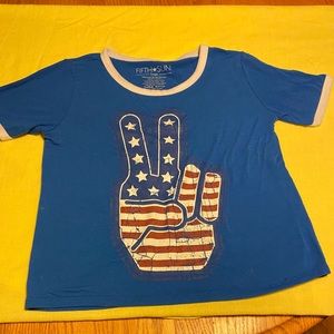 Vintage look patriotic tee